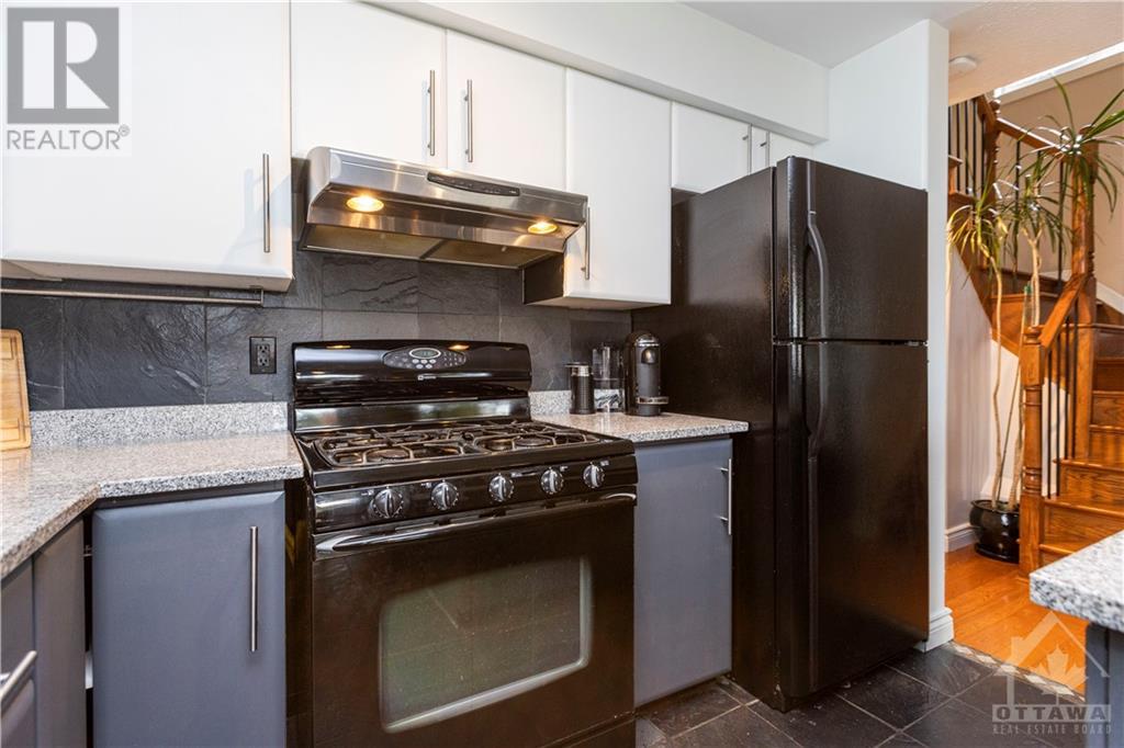 25 Newcastle Avenue, Ottawa, Ontario  K2K 3B4 - Photo 13 - 1363813