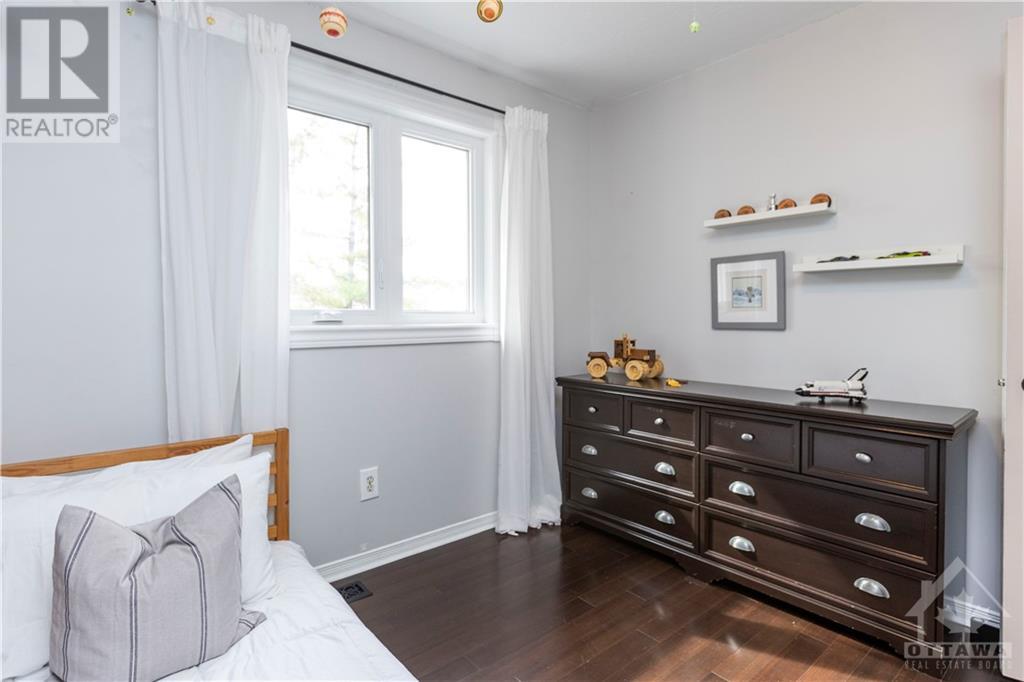 25 Newcastle Avenue, Ottawa, Ontario  K2K 3B4 - Photo 21 - 1363813