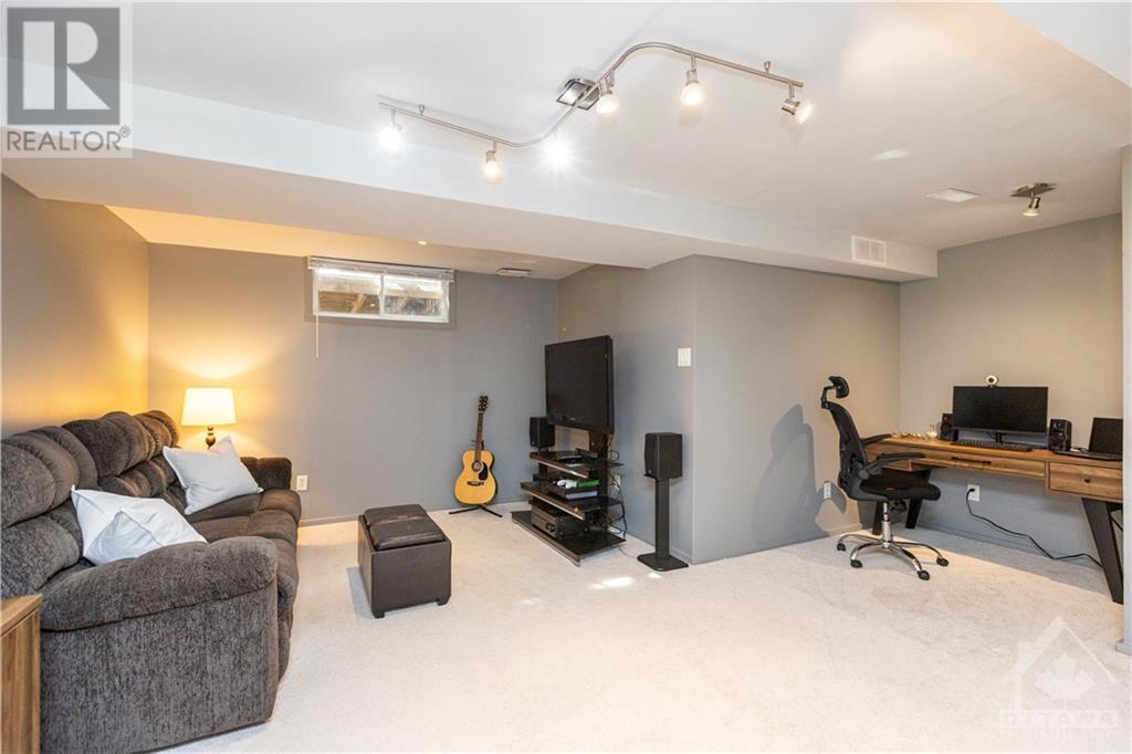 25 Newcastle Avenue, Ottawa, Ontario  K2K 3B4 - Photo 26 - 1363813