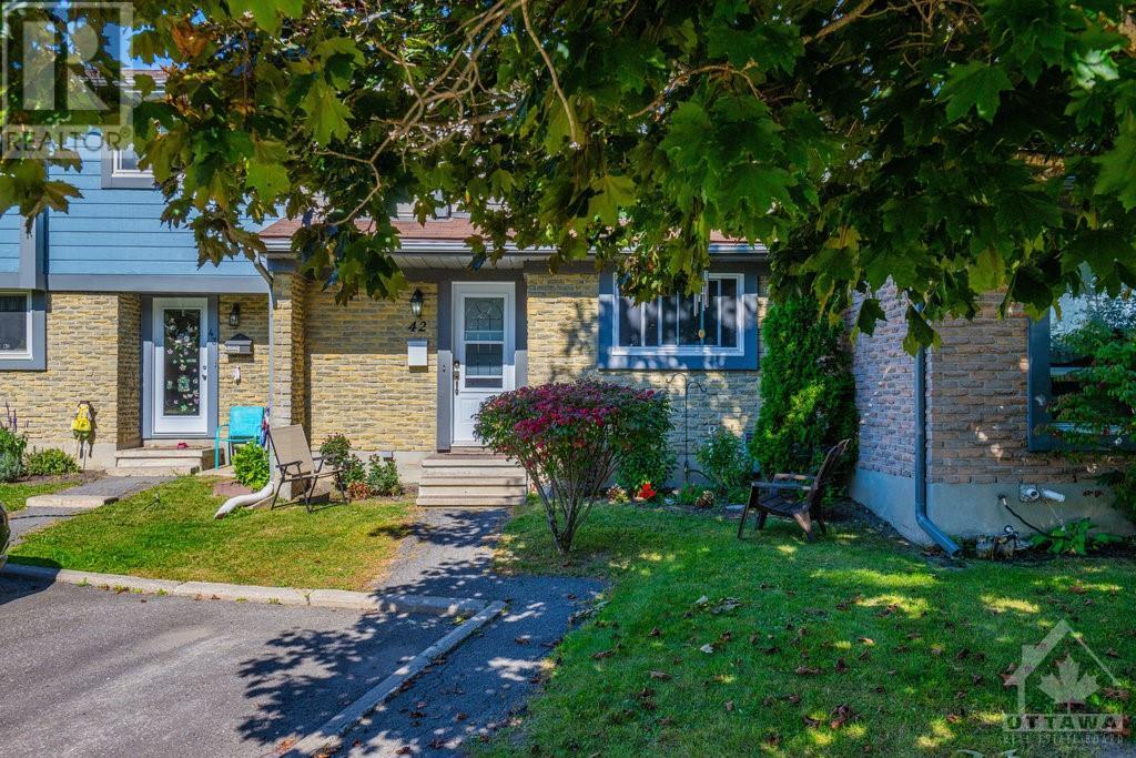 2336 Orient Park Drive Unit#42, Ottawa, Ontario  K1B 4N5 - Photo 4 - 1362961