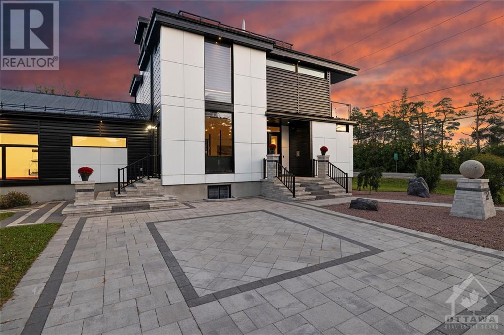 2 Claver Street, Ottawa, Ontario  K1J 6W7 - Photo 2 - 1361789