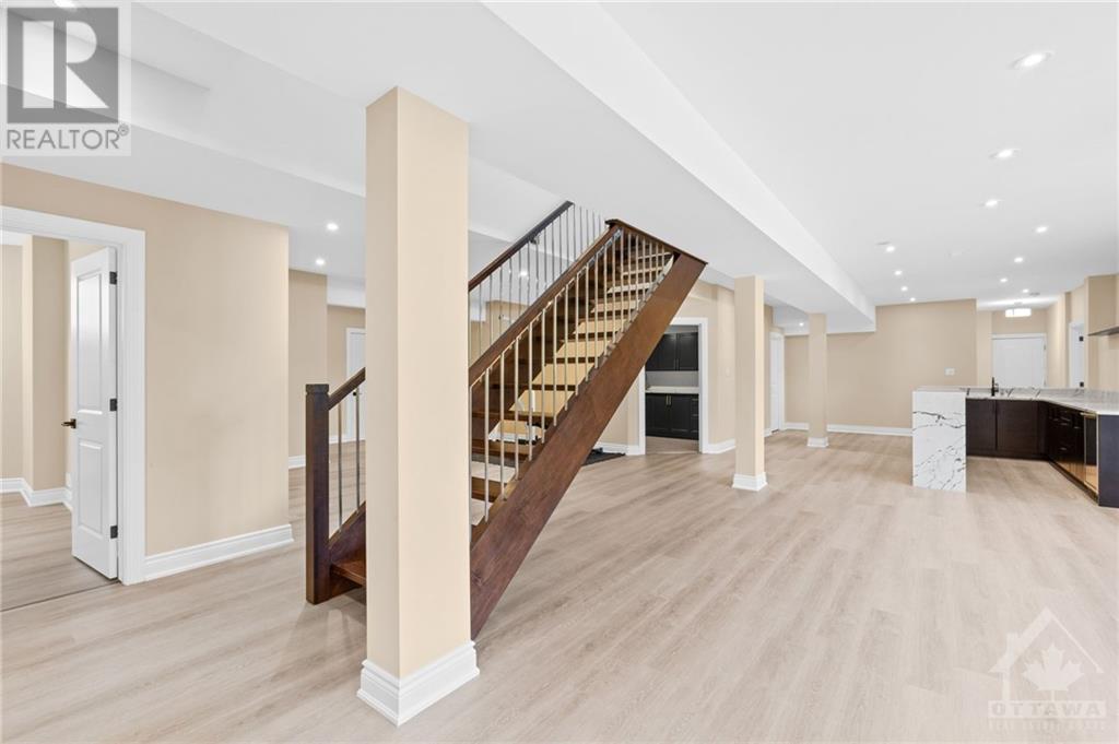 711 Ballycastle Crescent, Ottawa, Ontario  K1X 0A4 - Photo 19 - 1364266