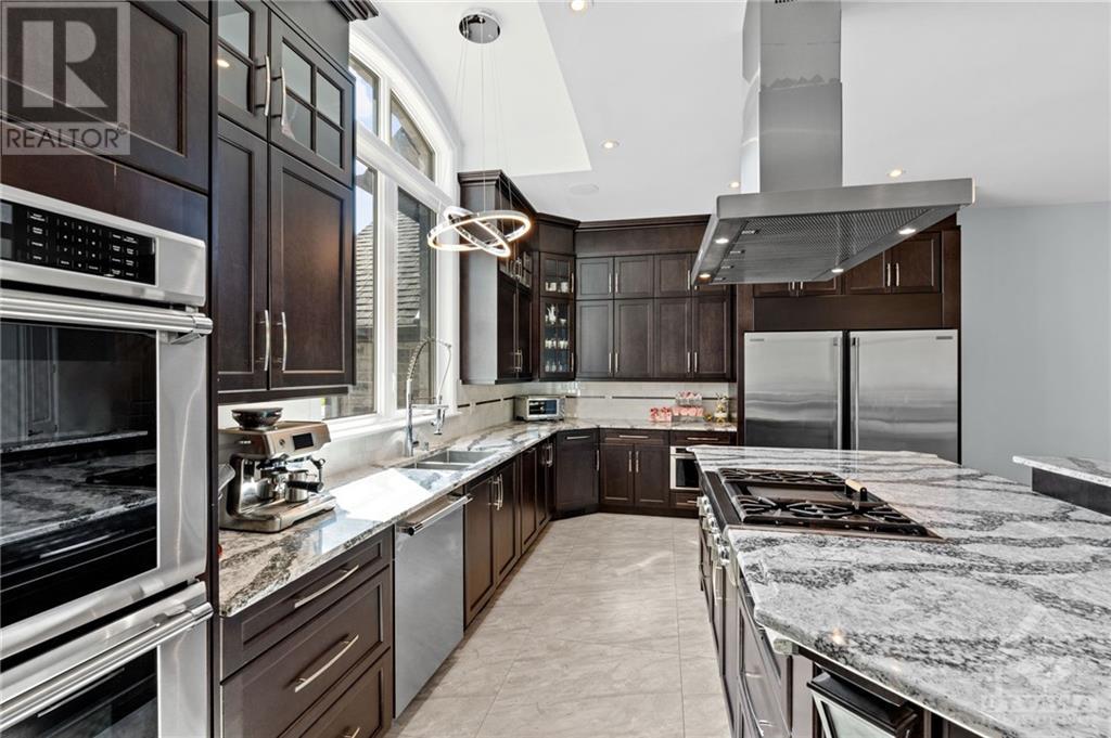711 Ballycastle Crescent, Ottawa, Ontario  K1X 0A4 - Photo 4 - 1364266
