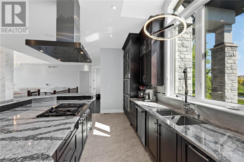 711 Ballycastle Crescent, Ottawa, Ontario  K1X 0A4 - Photo 5 - 1364266