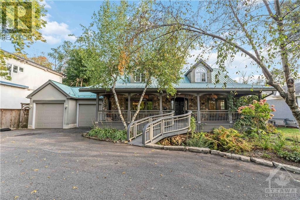 3746 REVELSTOKE DRIVE, ottawa, Ontario
