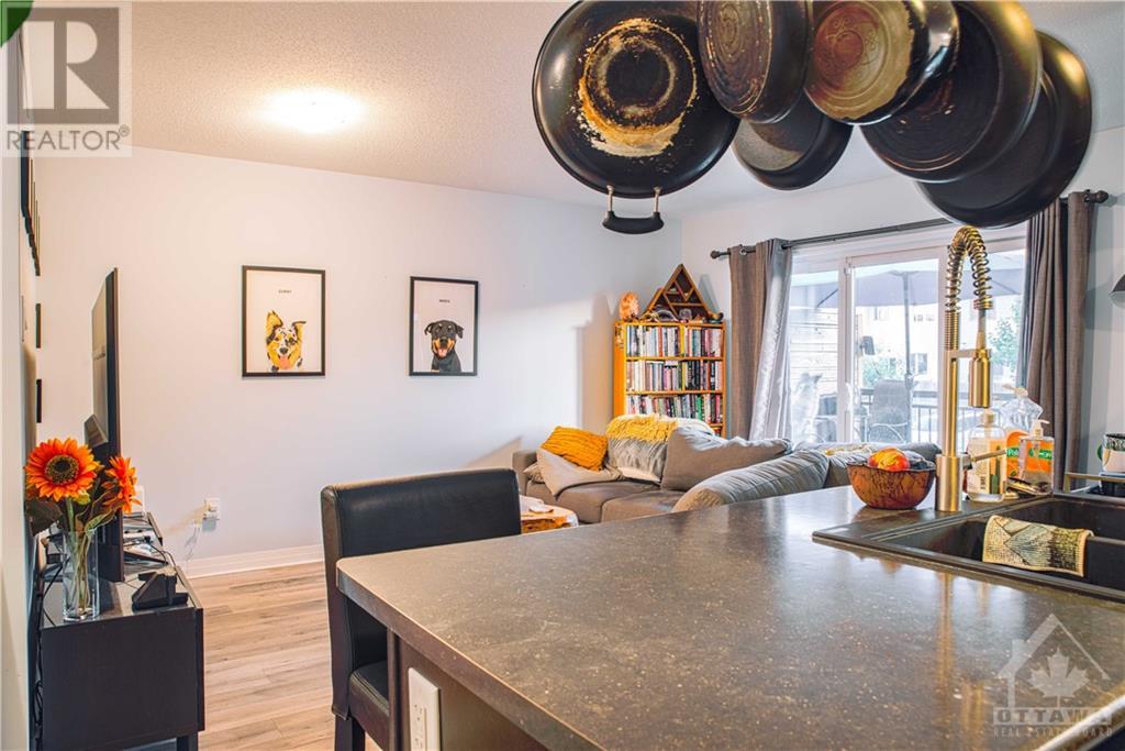 452 Via Verona Avenue Unit#d, Ottawa, Ontario  K2J 6B3 - Photo 10 - 1364255