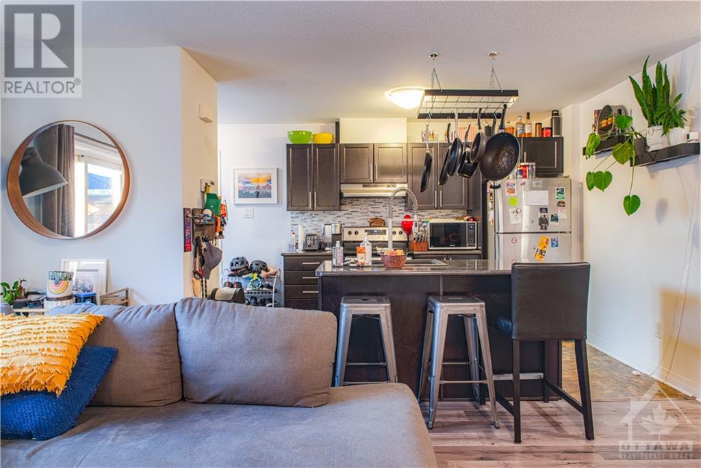 452 Via Verona Avenue Unit#d, Ottawa, Ontario  K2J 6B3 - Photo 7 - 1364255