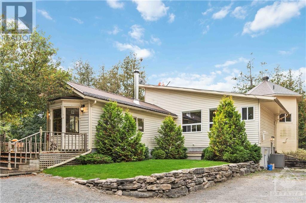 1591 CORKERY ROAD, ottawa, Ontario