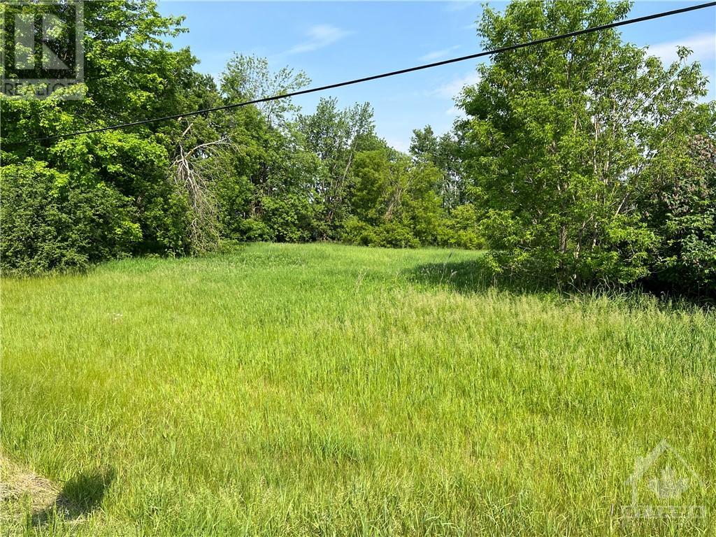 12100 County Rd 43 Highway, Winchester, Ontario  K0C 2K0 - Photo 3 - 1364312