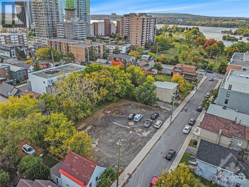 56-74 Carruthers Avenue, Ottawa, Ontario  K1Y 1N2 - Photo 2 - 1364322