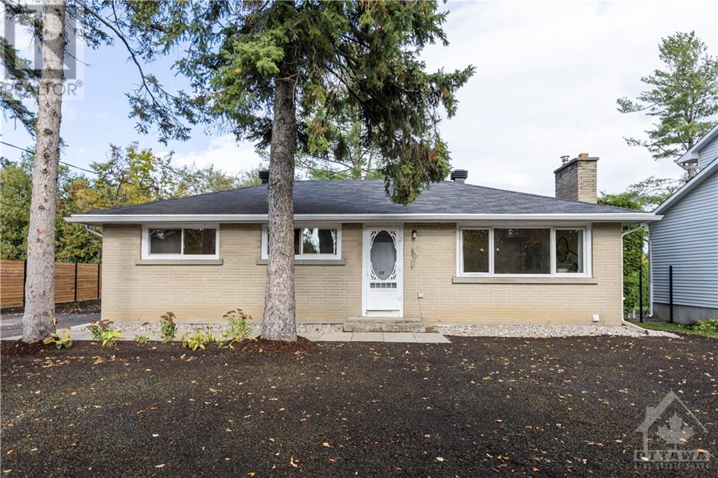 11 EMBER GLOW COURT, ottawa, Ontario