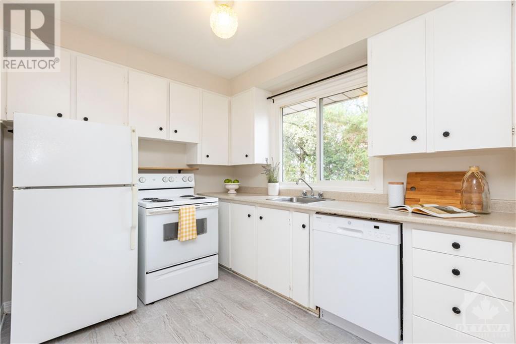 11 Ember Glow Court, Ottawa, Ontario  K2S 0S4 - Photo 11 - 1361521