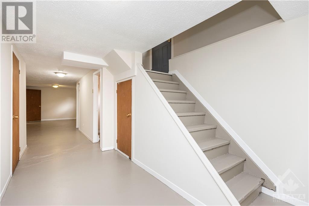 11 Ember Glow Court, Ottawa, Ontario  K2S 0S4 - Photo 21 - 1361521