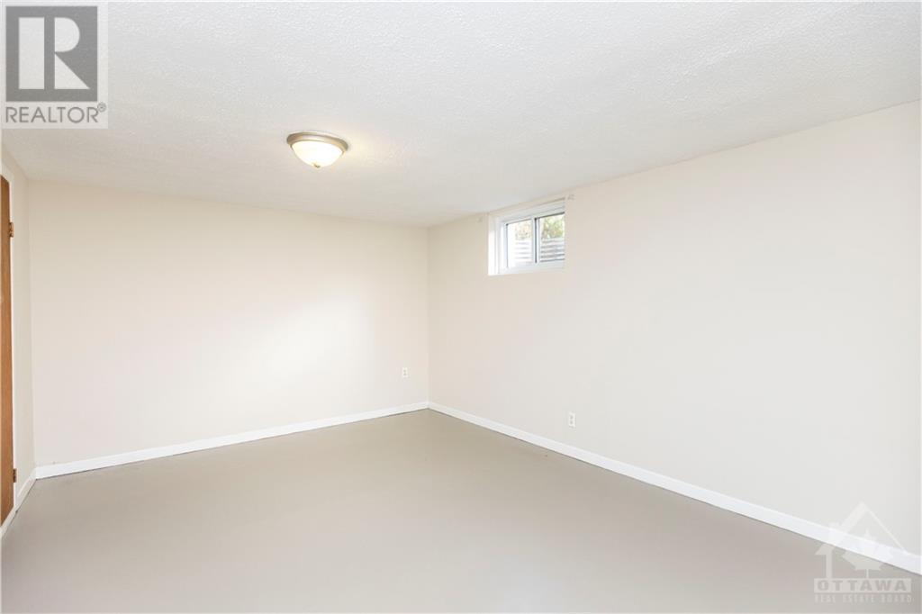 11 Ember Glow Court, Ottawa, Ontario  K2S 0S4 - Photo 22 - 1361521