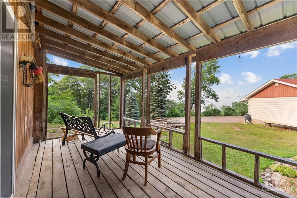 252 Lake Dore Road, Golden Lake, Ontario  K0J 1X0 - Photo 10 - 1364143