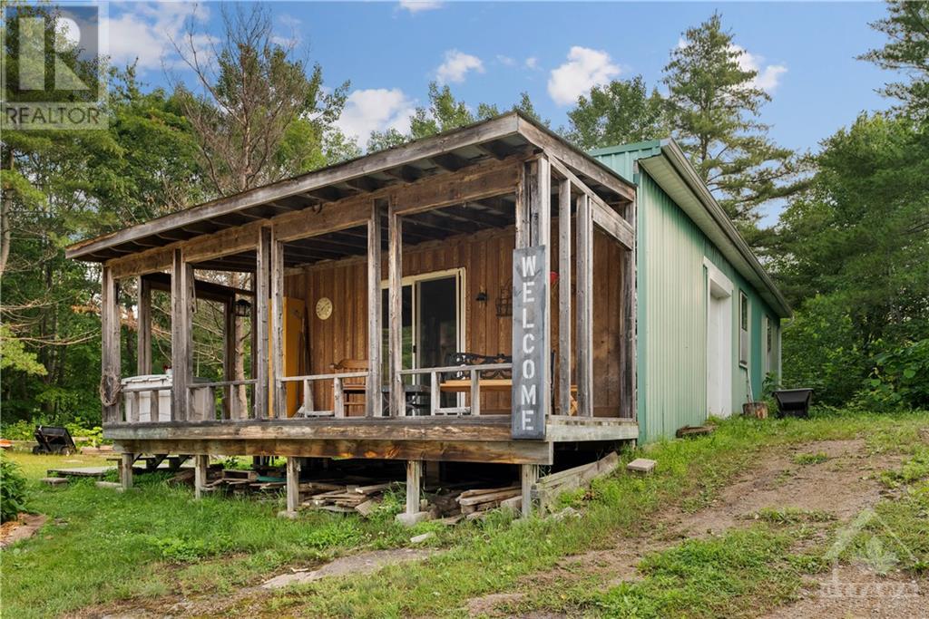 252 Lake Dore Road, Golden Lake, Ontario  K0J 1X0 - Photo 9 - 1364143