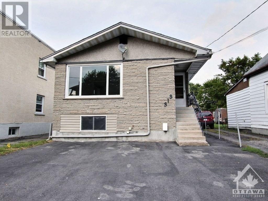 313 SAVARD AVENUE UNIT#B, ottawa, Ontario