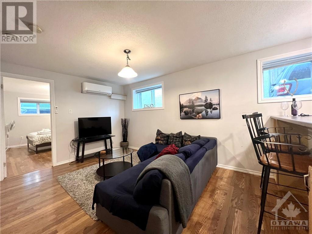 313 Savard Avenue Unit#b, Ottawa, Ontario  K1L 7S1 - Photo 7 - 1364360