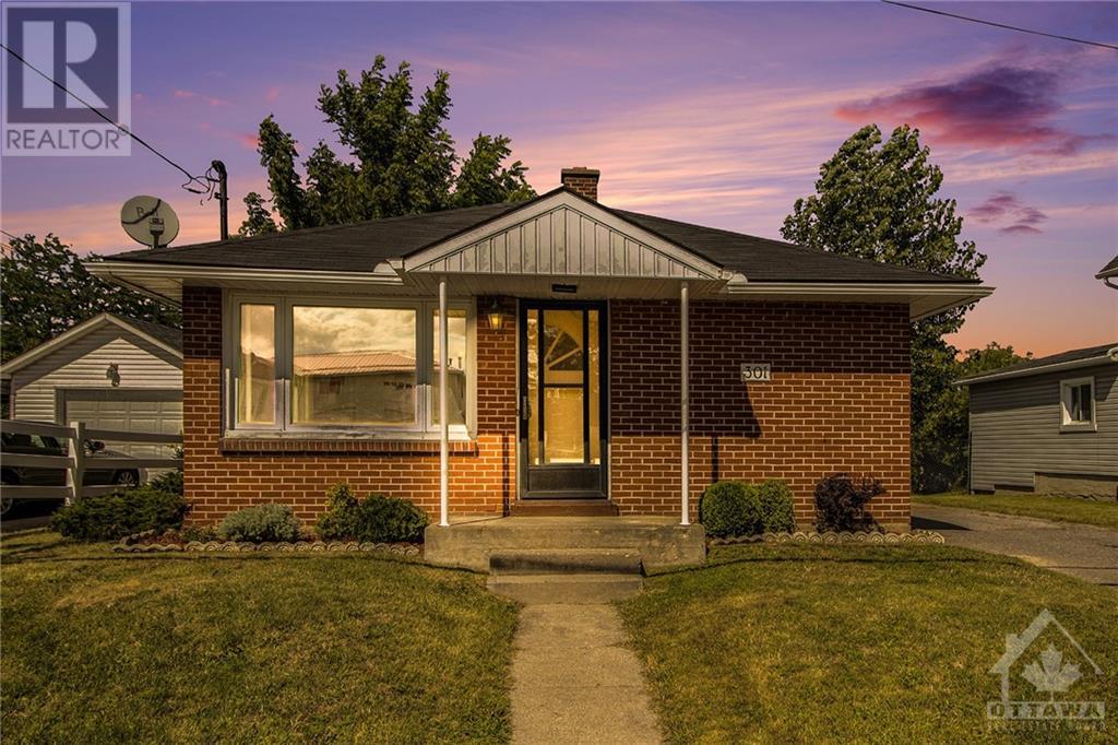 301 ELGIN STREET W, arnprior, Ontario