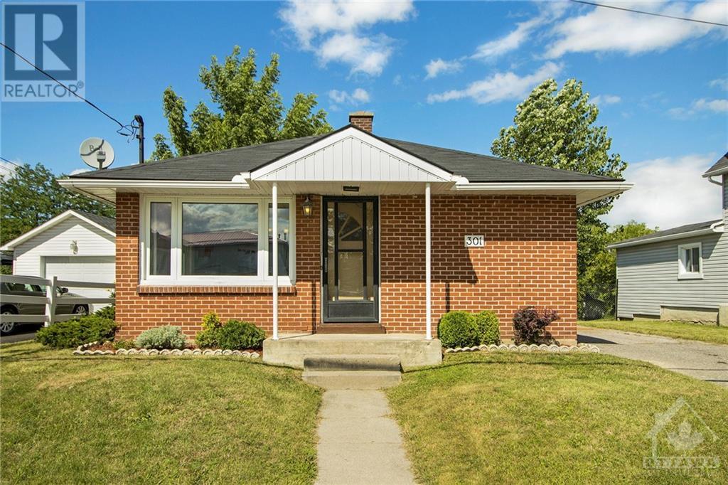 301 Elgin Street W, Arnprior, Ontario  K7S 1P8 - Photo 2 - 1364392