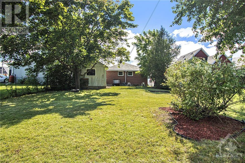 301 Elgin Street W, Arnprior, Ontario  K7S 1P8 - Photo 25 - 1364392
