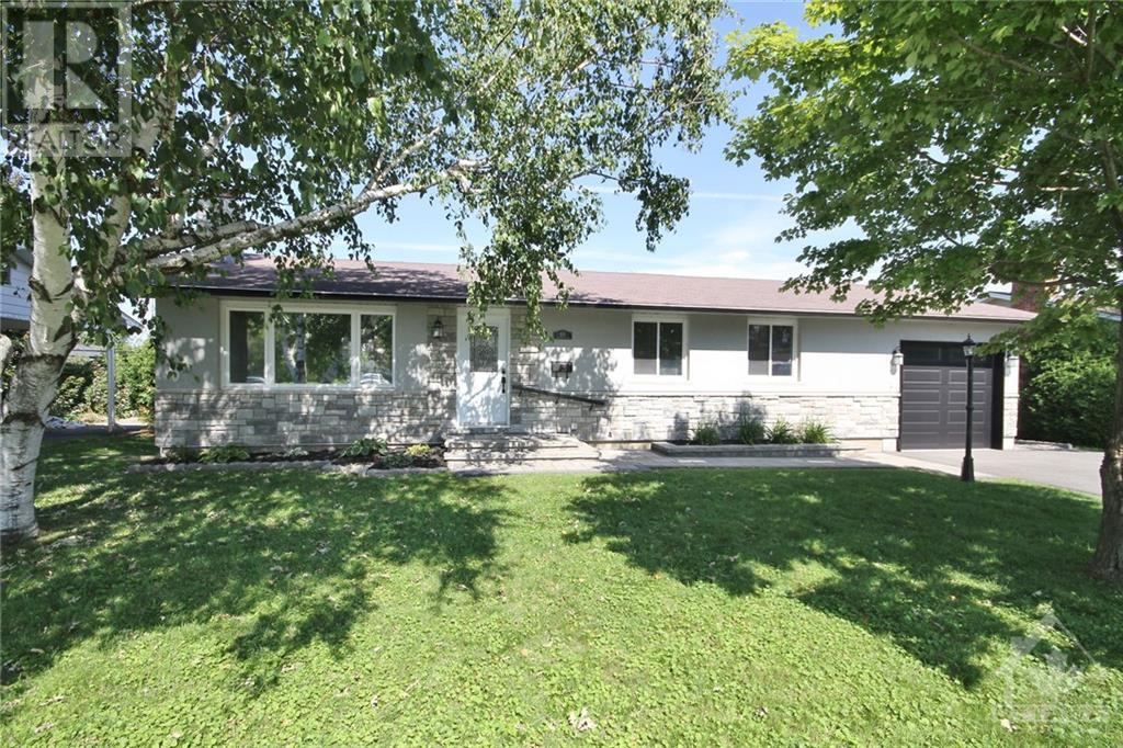 101 VIEWMOUNT DRIVE, ottawa, Ontario