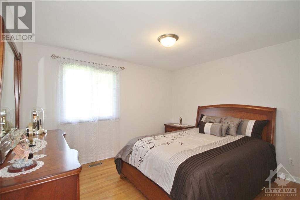 101 Viewmount Drive, Ottawa, Ontario  K2G 3B9 - Photo 13 - 1364457