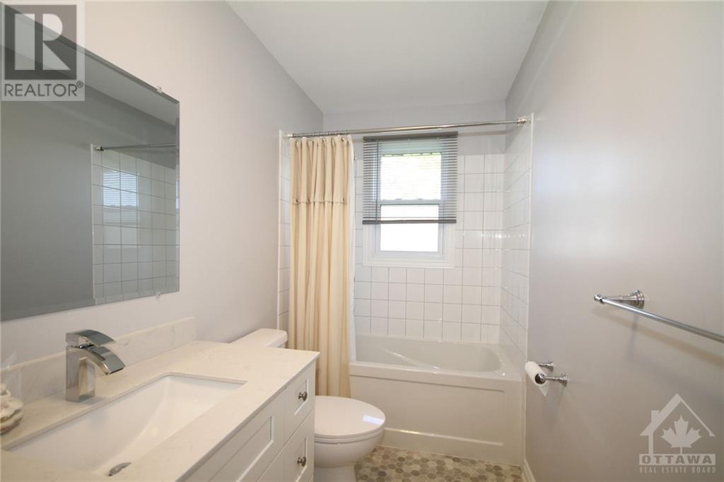101 Viewmount Drive, Ottawa, Ontario  K2G 3B9 - Photo 19 - 1364457