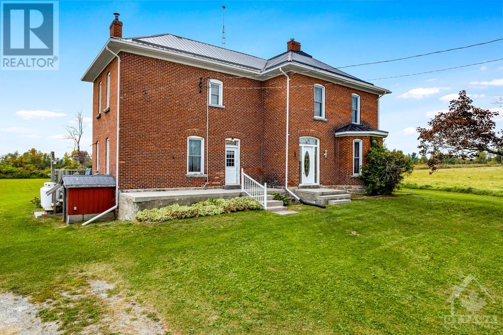 723 Stanley Road, Perth, Ontario  K7H 3C5 - Photo 4 - 1364498