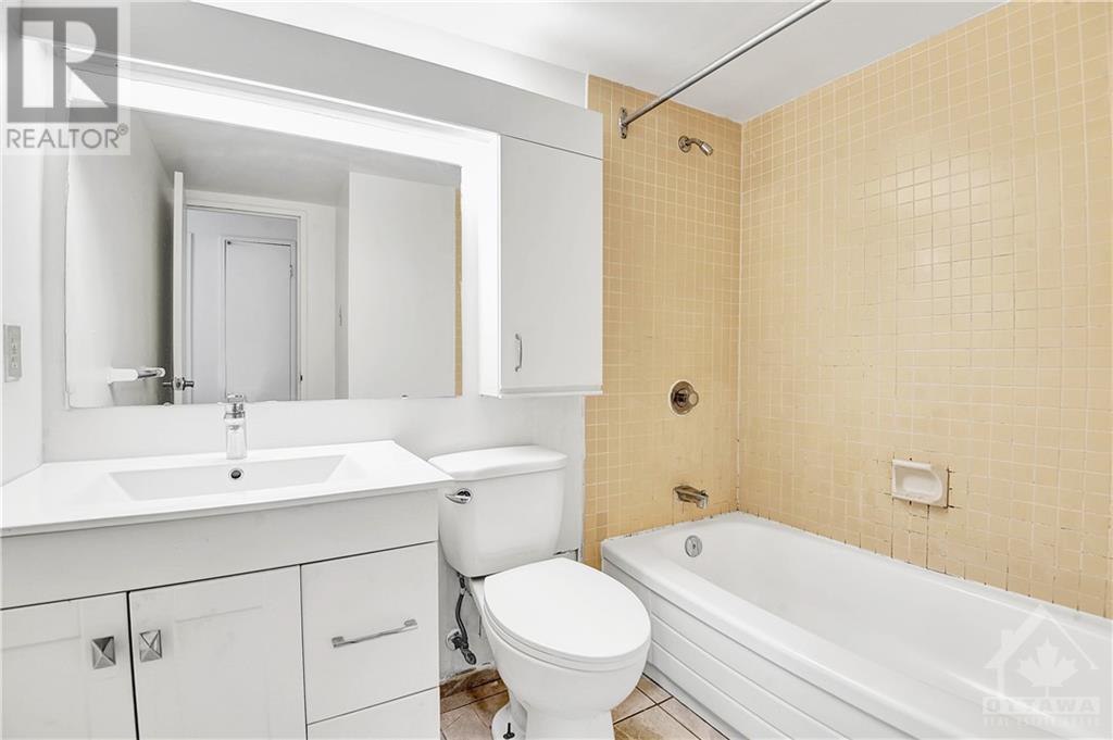 1380 Prince Of Wales Drive Unit#2506, Ottawa, Ontario  K2C 3N5 - Photo 18 - 1364484