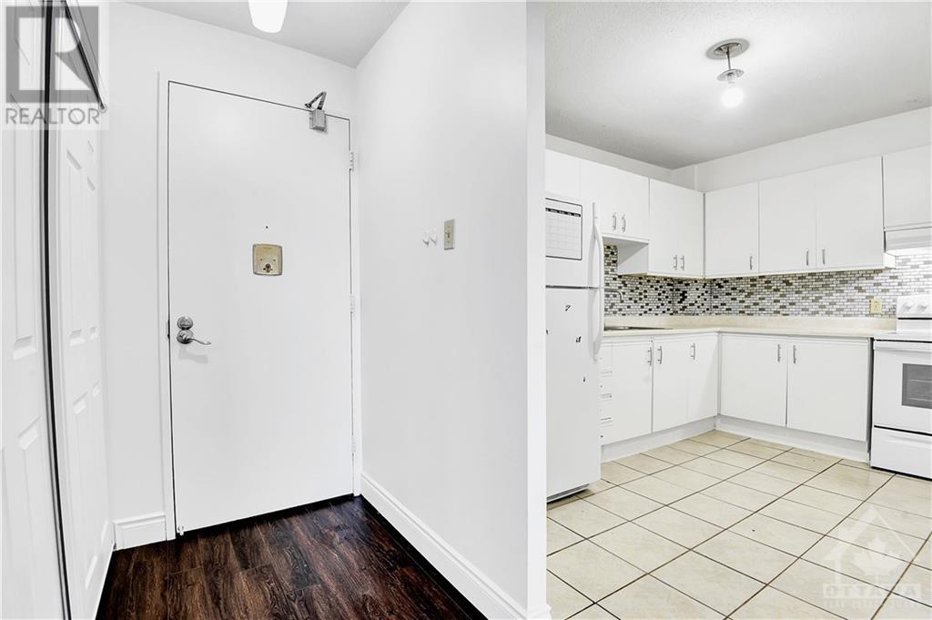 1380 Prince Of Wales Drive Unit#2506, Ottawa, Ontario  K2C 3N5 - Photo 9 - 1364484