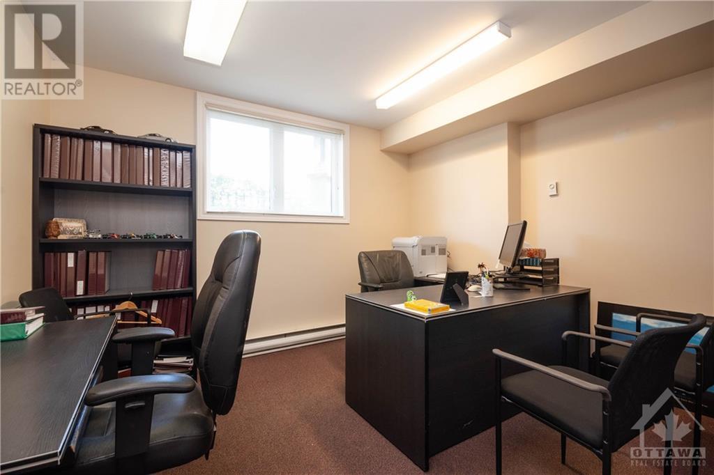 86 Centrepointe Drive, Ottawa, Ontario  K2G 6B1 - Photo 4 - 1364020