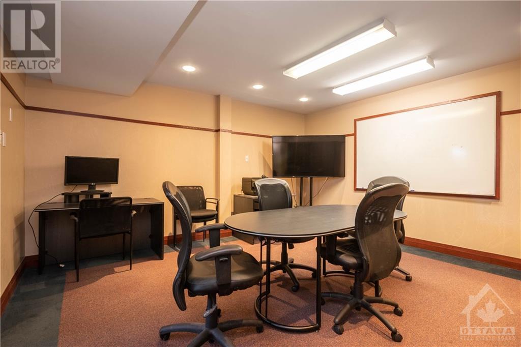 86 Centrepointe Drive, Ottawa, Ontario  K2G 6B1 - Photo 9 - 1364020