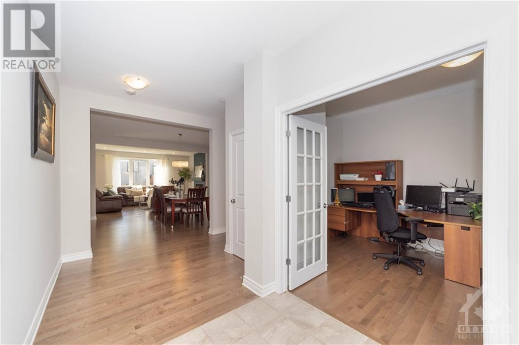 646 Eagle Crest Heights, Ottawa, Ontario  K2S 1G6 - Photo 6 - 1363134