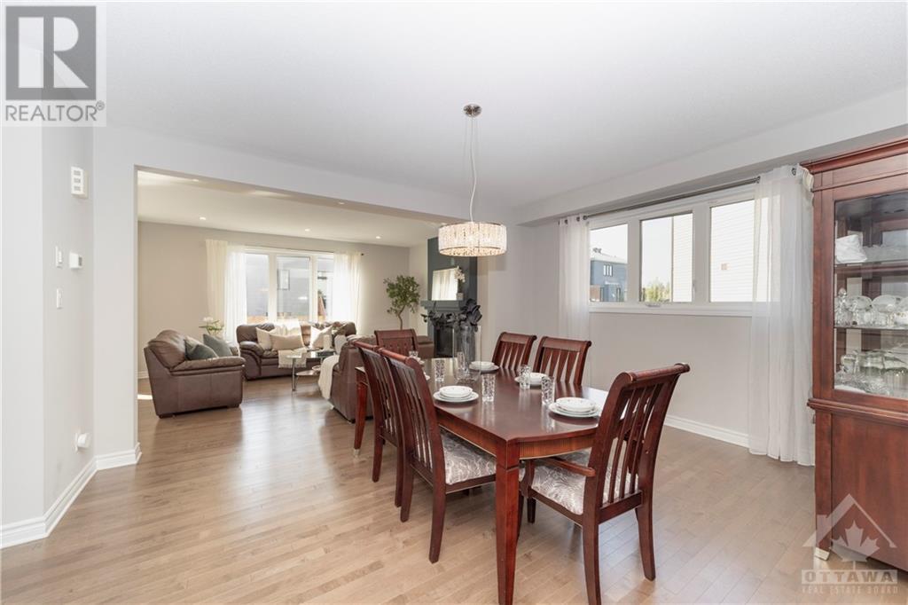 646 Eagle Crest Heights, Ottawa, Ontario  K2S 1G6 - Photo 7 - 1363134