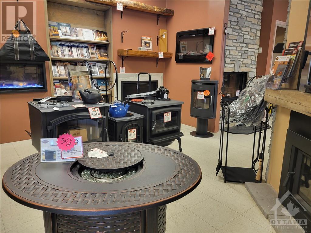 417 Rideau Street, Kemptville, Ontario  K0G 1J0 - Photo 5 - 1364452