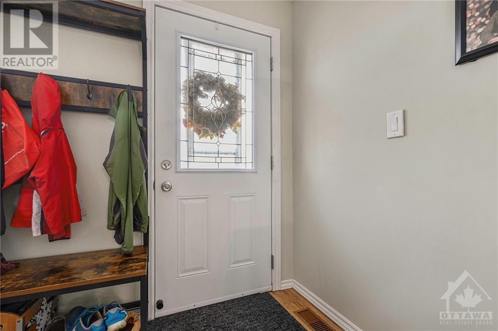 14391 Pleasant Valley Road, Ingleside, Ontario  K0C 1M0 - Photo 3 - 1364552