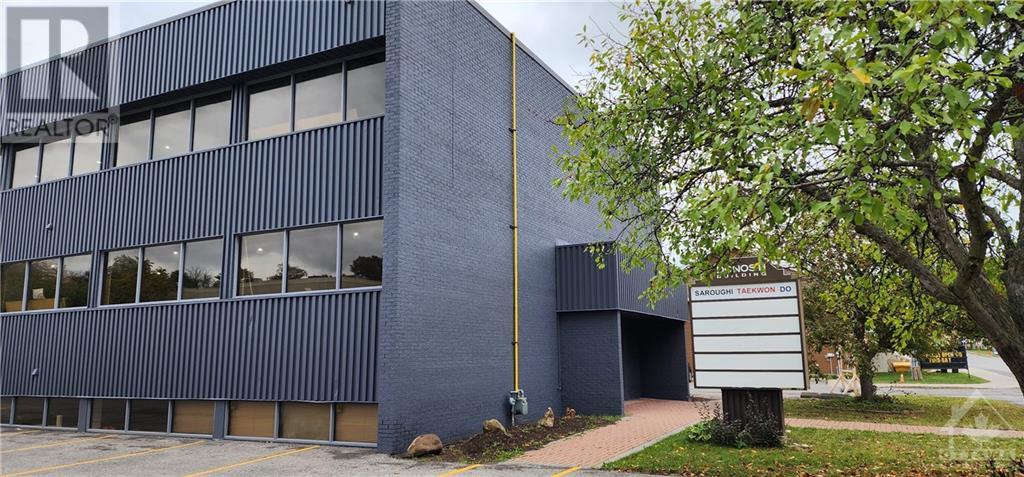 1165 Beaverwood Road, Ottawa, Ontario  K4M 1A7 - Photo 2 - 1364546
