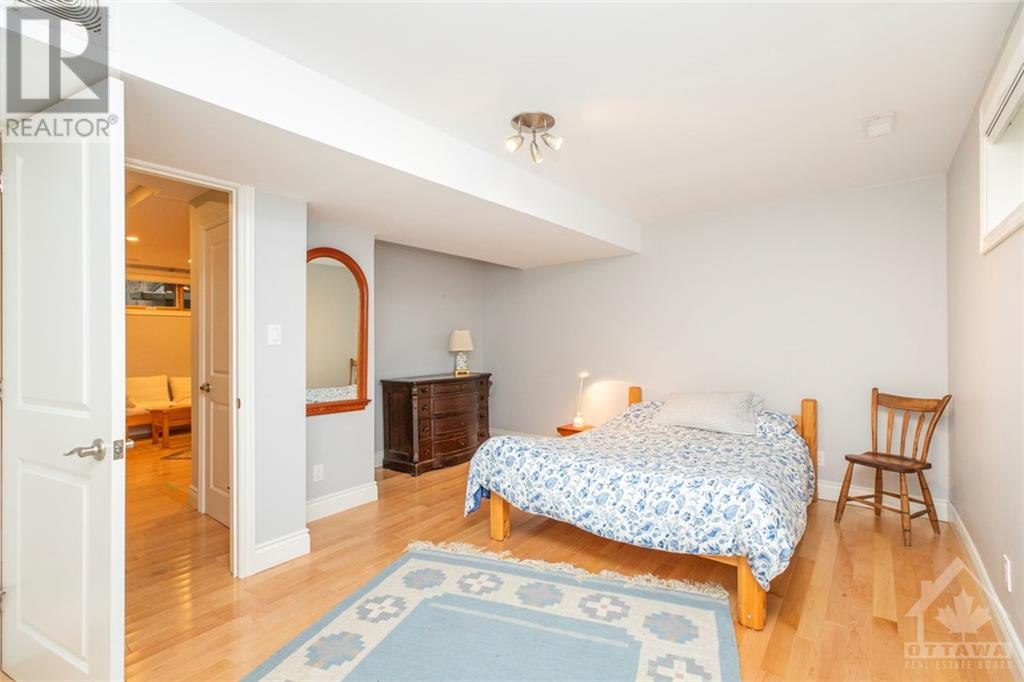 655 Mansfield Avenue, Ottawa, Ontario  K2A 2T5 - Photo 22 - 1364463