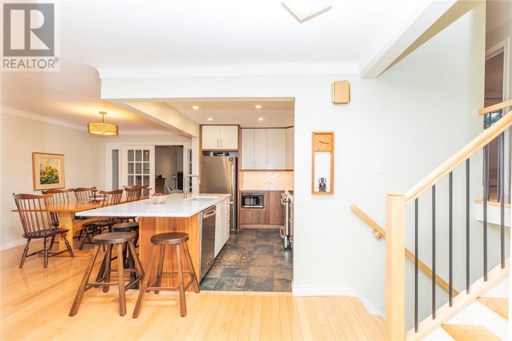 655 Mansfield Avenue, Ottawa, Ontario  K2A 2T5 - Photo 4 - 1364463