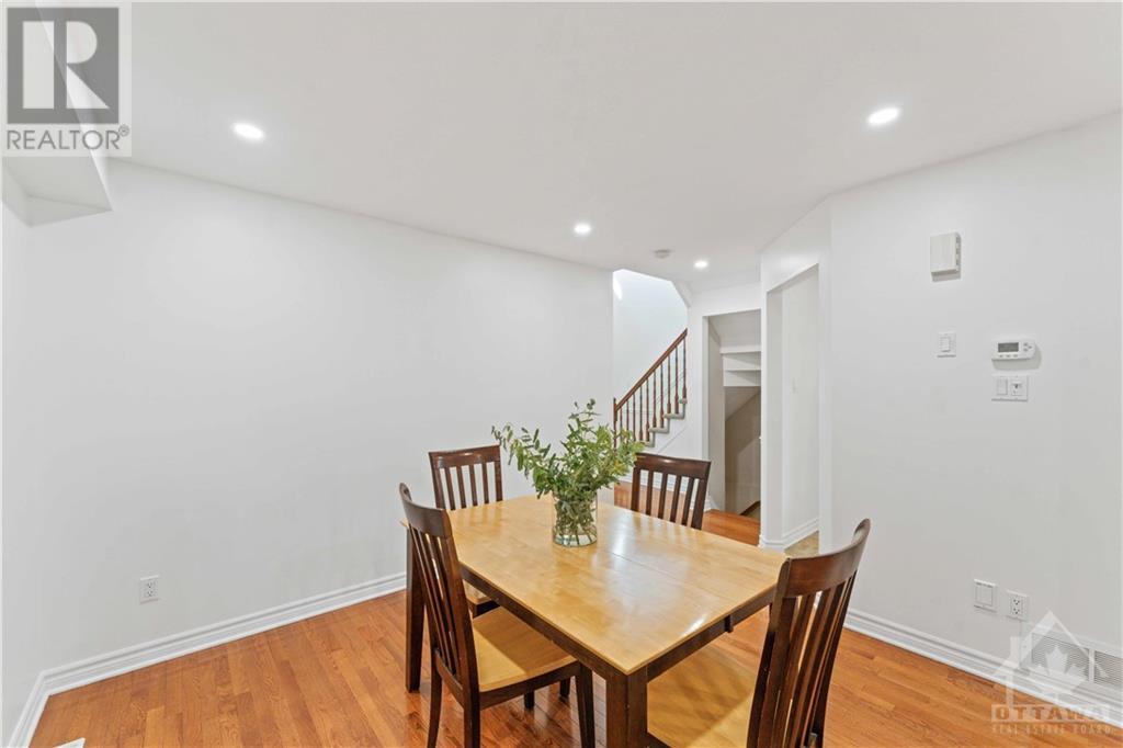 4173 Kelly Farm Drive, Ottawa, Ontario  K1T 4H8 - Photo 4 - 1363442
