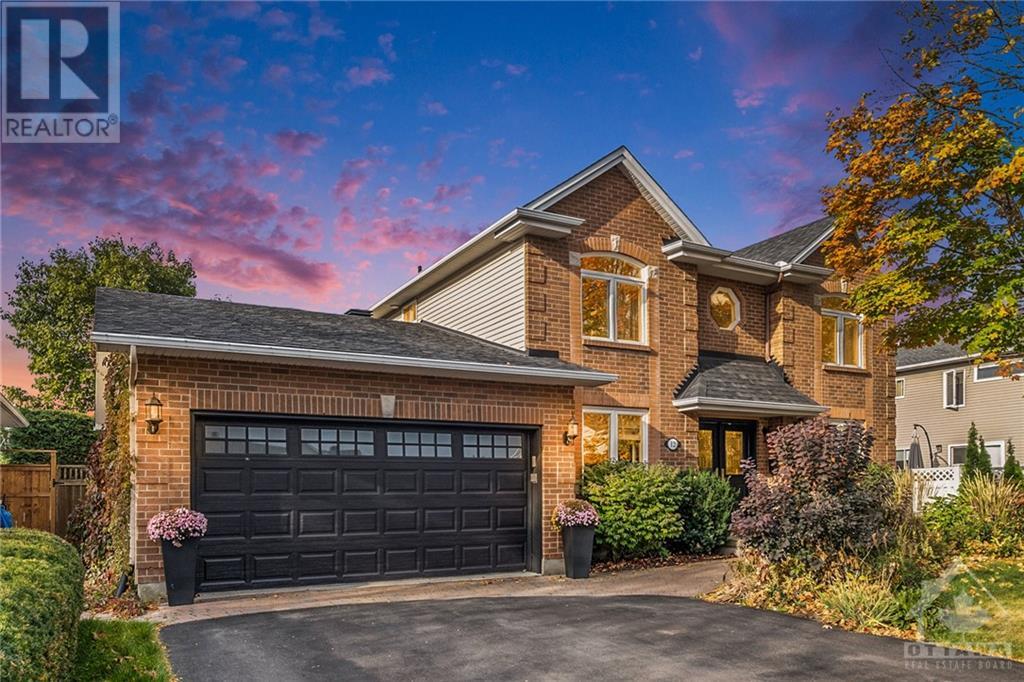 12 HERITAGE GROVE CRESCENT, ottawa, Ontario
