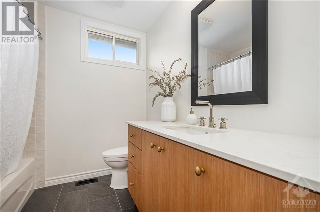 12 Heritage Grove Crescent, Ottawa, Ontario  K2S 1R2 - Photo 26 - 1364451