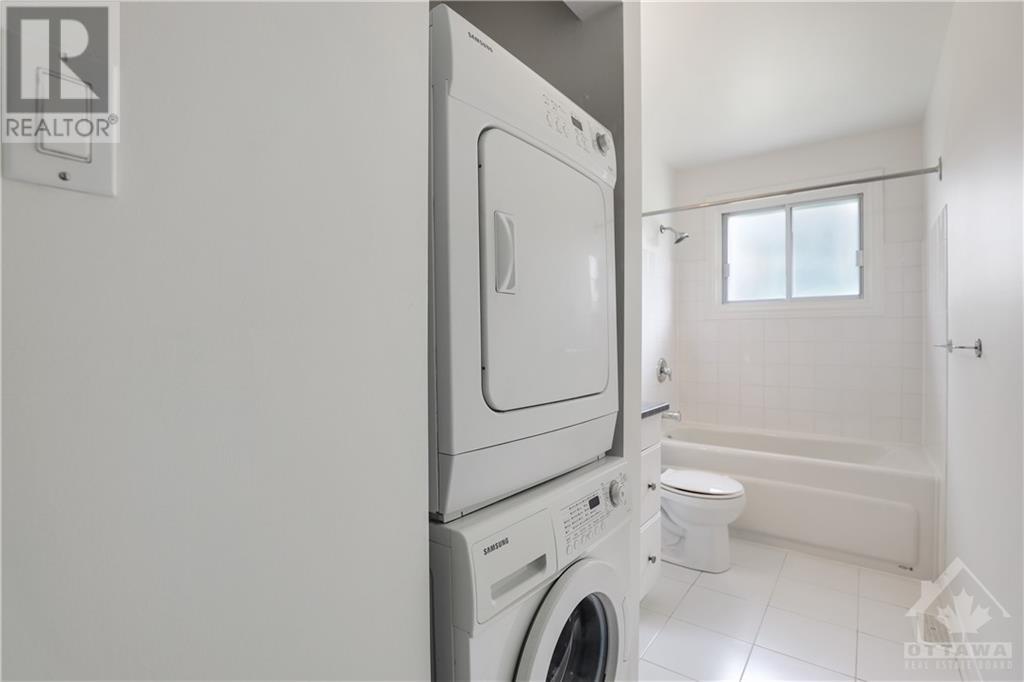 172 Lacroix Avenue, Ottawa, Ontario  K1E 1K3 - Photo 12 - 1364596
