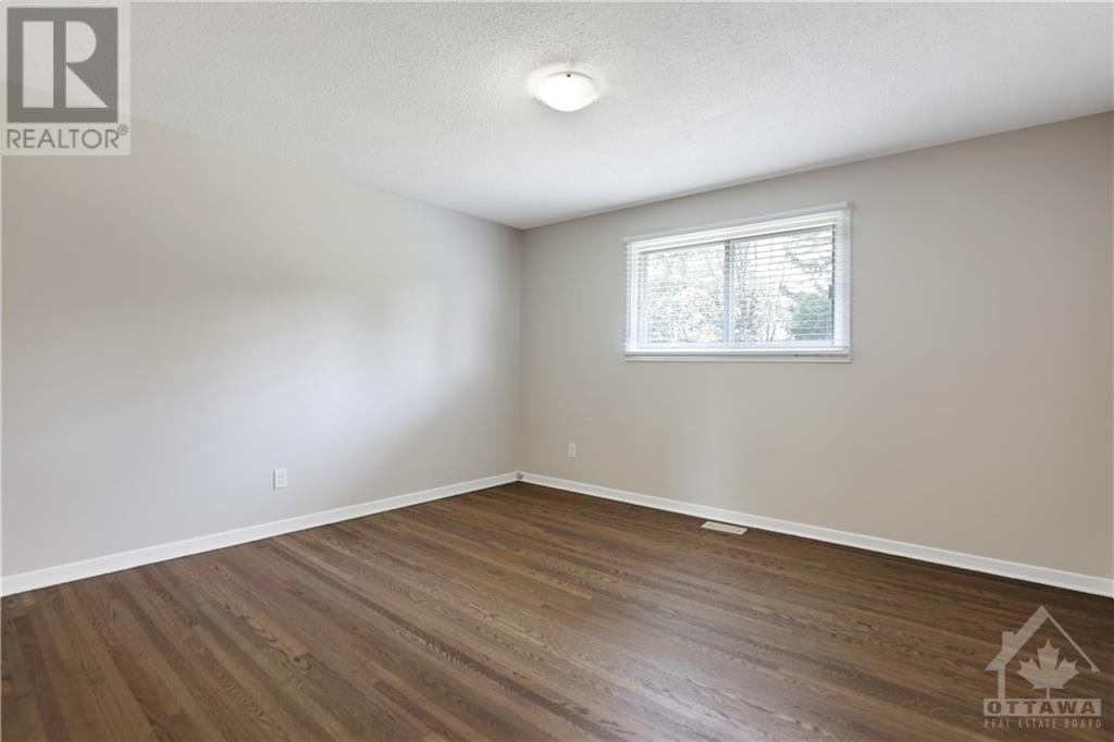 172 Lacroix Avenue, Ottawa, Ontario  K1E 1K3 - Photo 14 - 1364596
