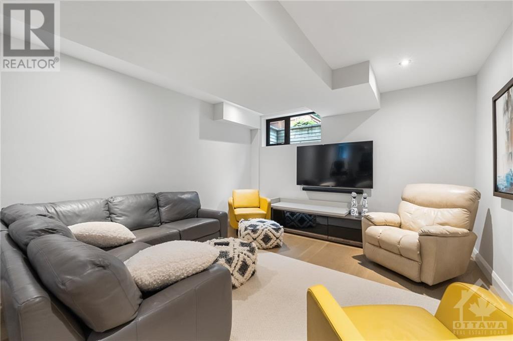 651 Wavell Avenue, Ottawa, Ontario  K2A 3A9 - Photo 27 - 1364541