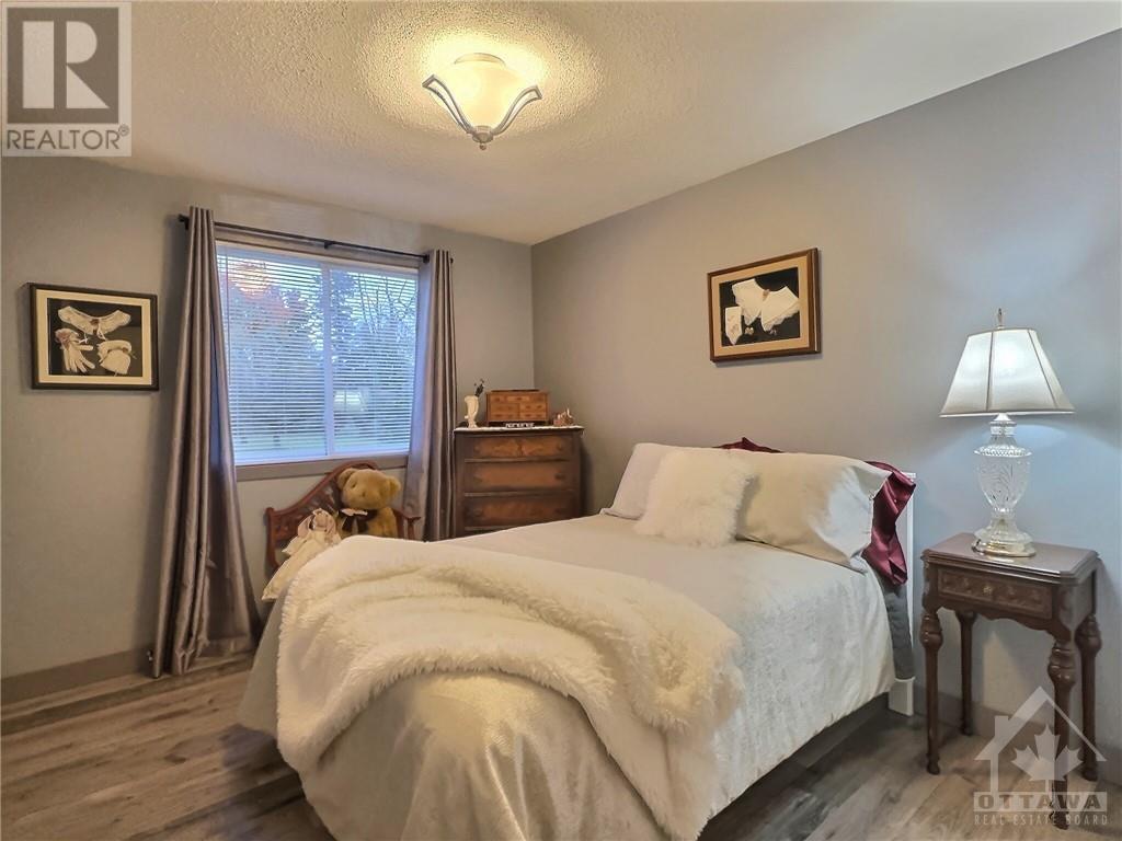610 Latourell Road, Mountain, Ontario  K0E 1S0 - Photo 18 - 1363644