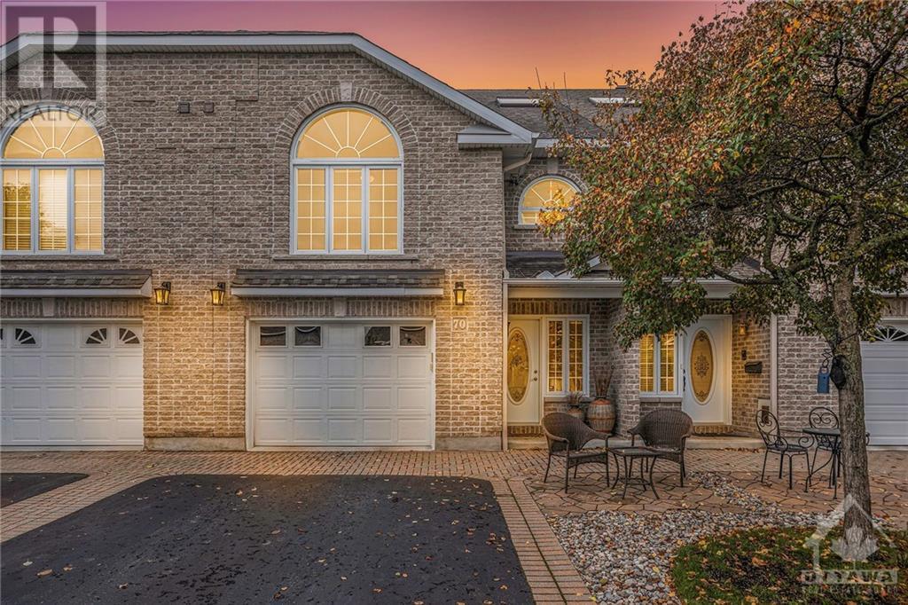 70 Callaway Court, Orleans, Ontario  K1C 7S4 - Photo 2 - 1363528