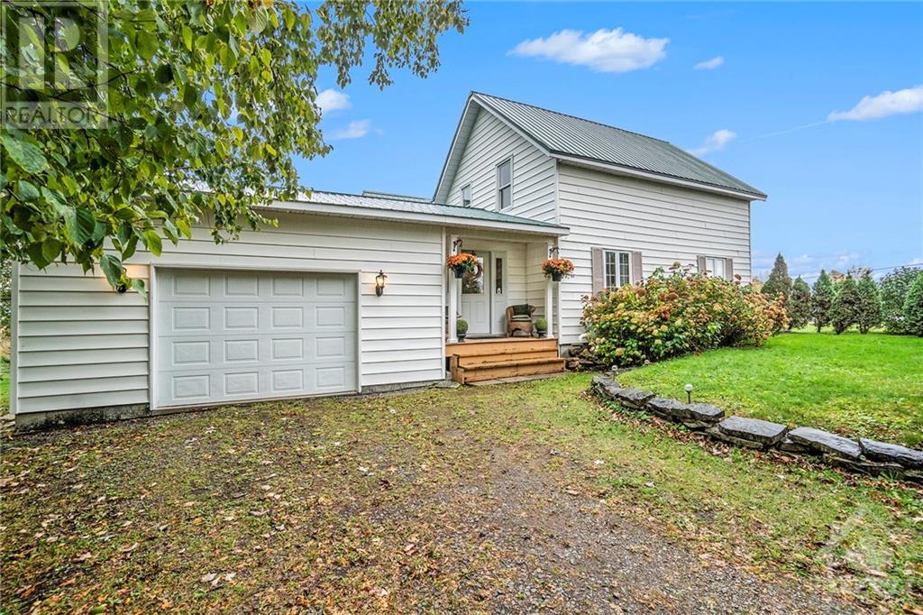 9073 County Rd 29 Road, Addison, Ontario  K0E 1A0 - Photo 3 - 1358992