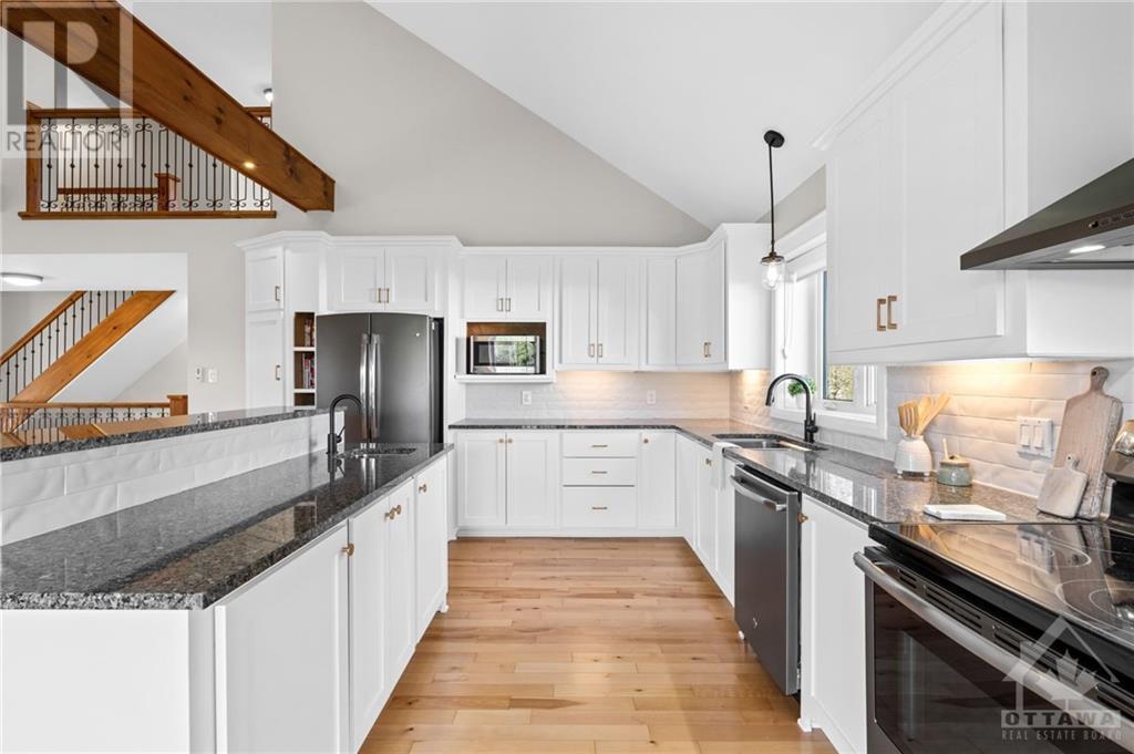 2432 Dilworth Road, Kemptville, Ontario  K0G 1J0 - Photo 10 - 1364780